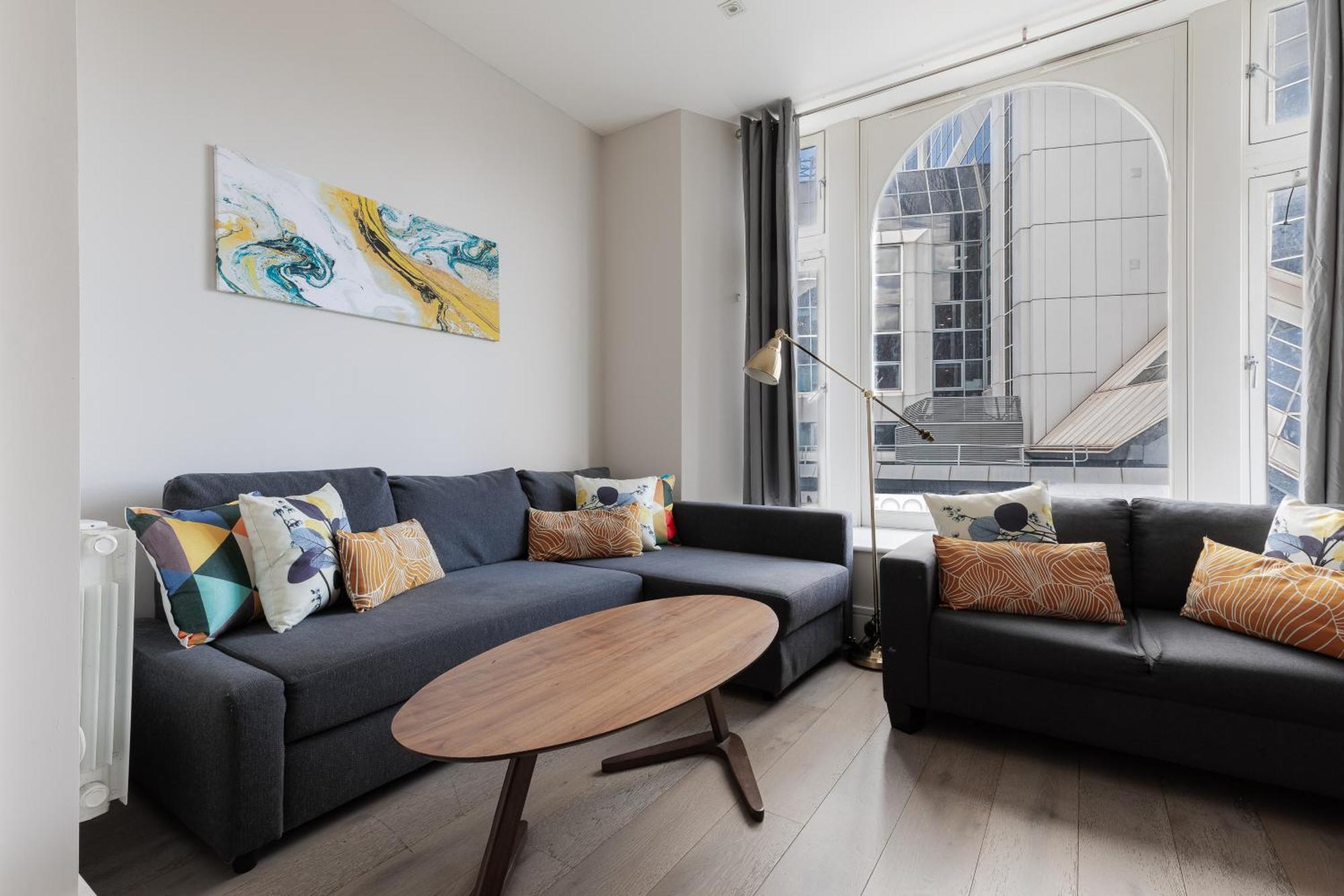 Superb Apartments Opposite Edgware Road Station لندن الغرفة الصورة